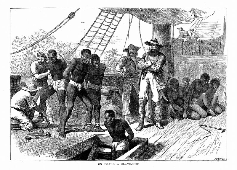Sklaven die auf ein Schiff kommen
